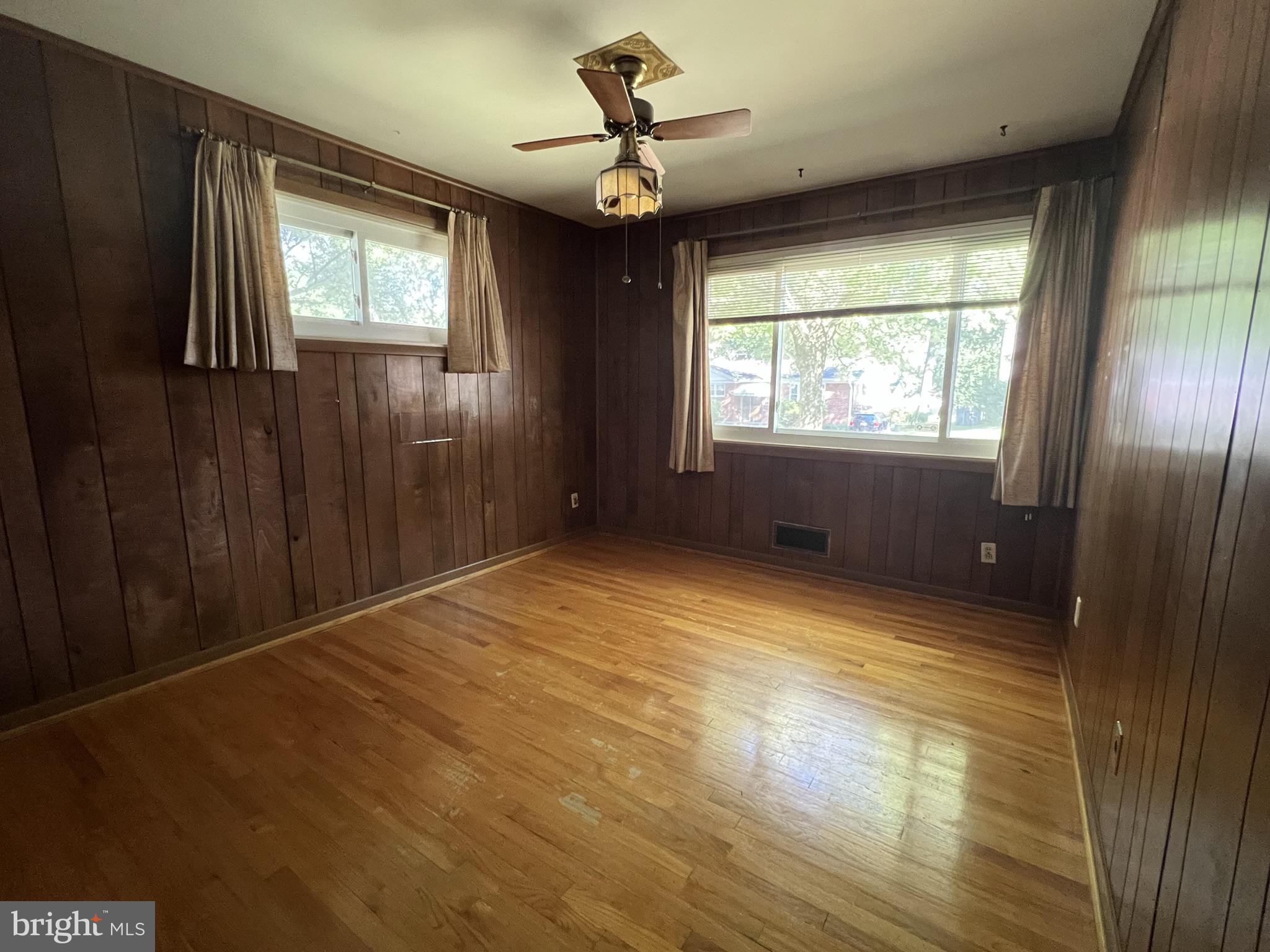 1801 Ladd Street Silver Spring, MD 20902 - Photo 9 of 16 Bedroom