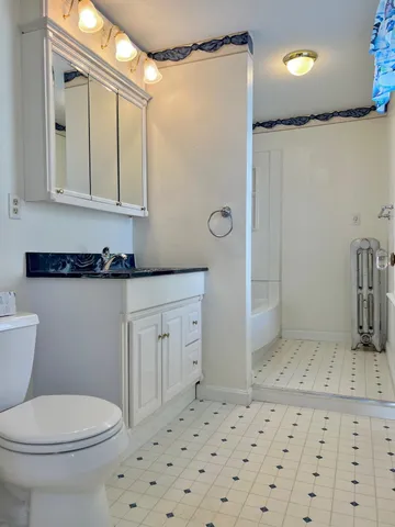 $450,000 | 11 Amherst Terrace, Nashua, NH 03064