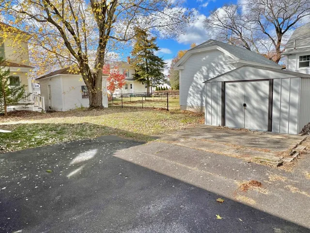 $450,000 | 11 Amherst Terrace, Nashua, NH 03064