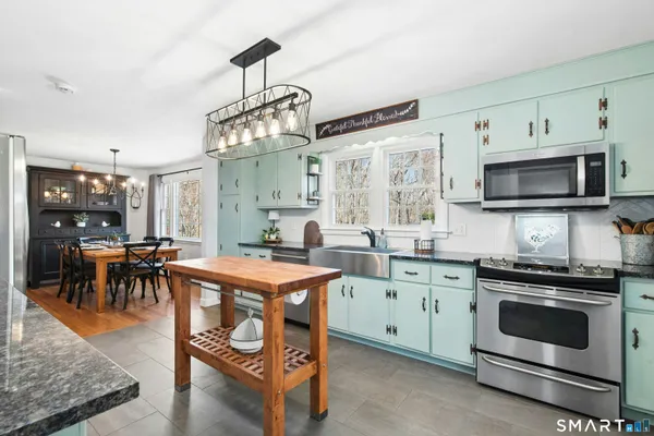 $439,900 | 1123 Middlebury Road, Watertown, CT 06795