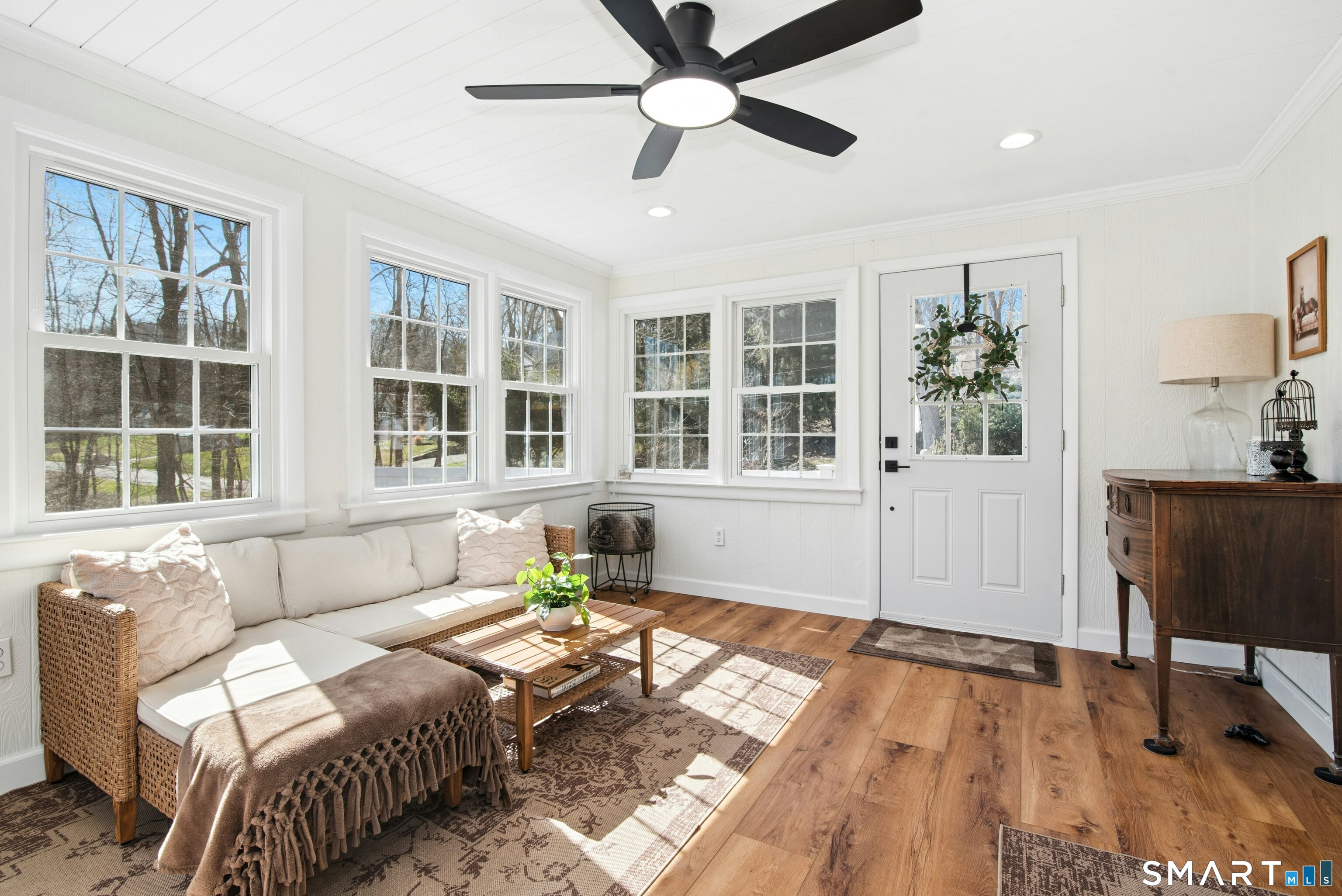 1123 Middlebury Road Watertown, CT 06795 - Photo 15 of 27