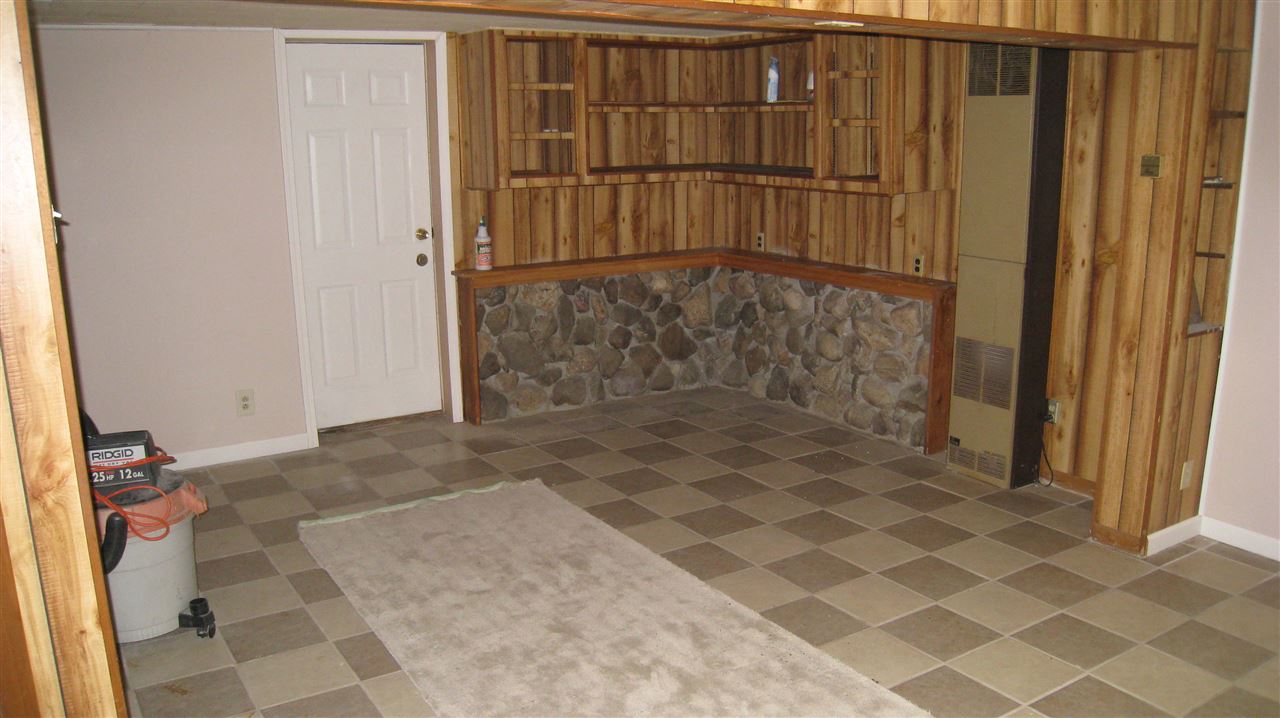 19090 Lindy Road Thompsonville, MI 49683 - Photo 8 of 43 1848243-8.JPG