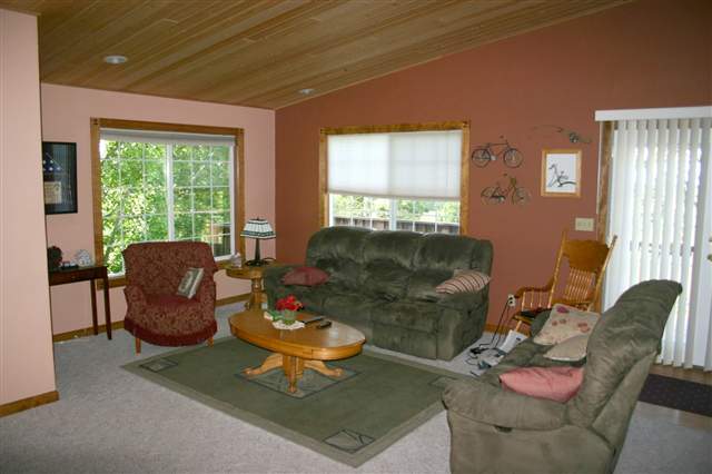 16503 North Greenbluff Road Colbert, WA 99005 - Photo 3 of 9