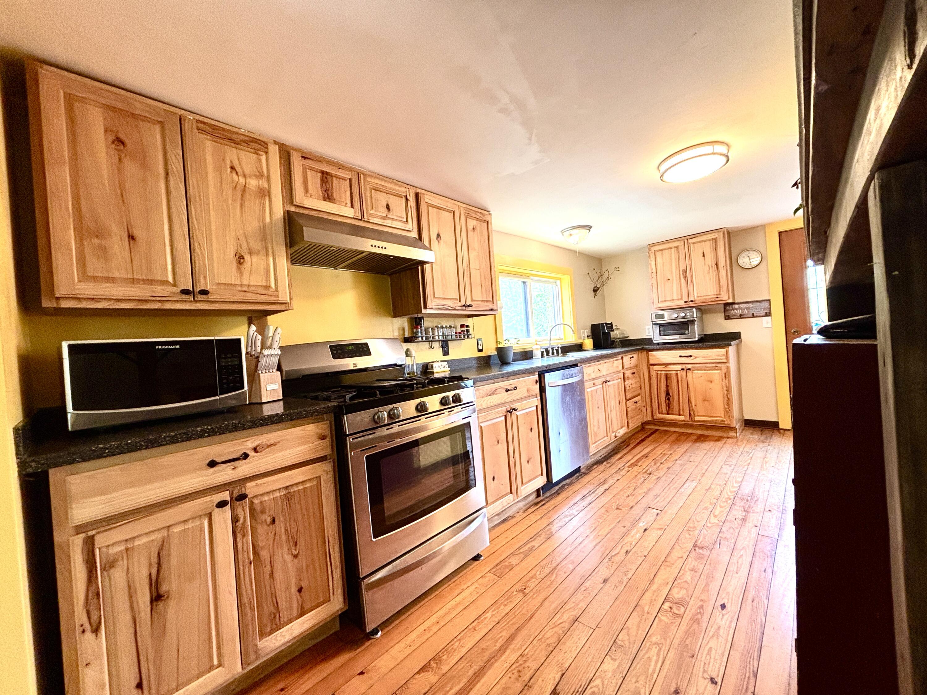 74 Pout Town Road Stockton Springs, ME 04981 - Photo 37 of 67 Kitchen