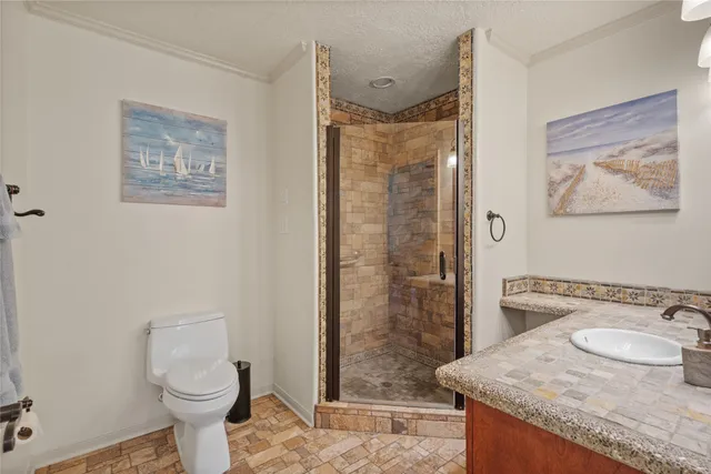 $1,000,000 | 32770 Willow Bend Lane, Waller, TX 77484