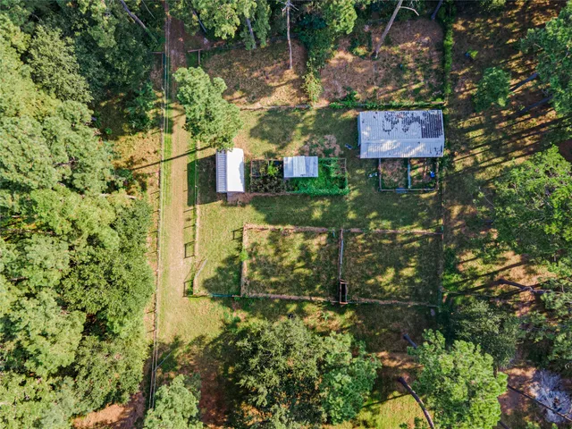 $1,000,000 | 32770 Willow Bend Lane, Waller, TX 77484