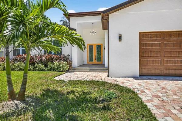 $5,000 | 216 North Glen Arven Avenue, Temple Terrace, FL 33617