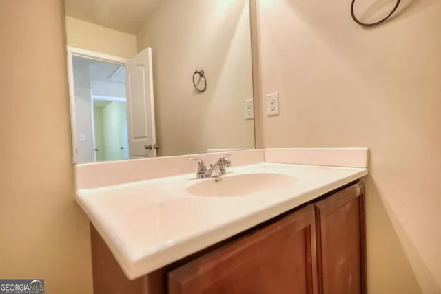 $255,000 | 11224 Aliyah Drive, Hampton, GA 30228