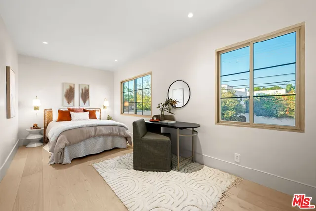 $1,799,000 | 5154 West 12th Street, Los Angeles, CA 90019