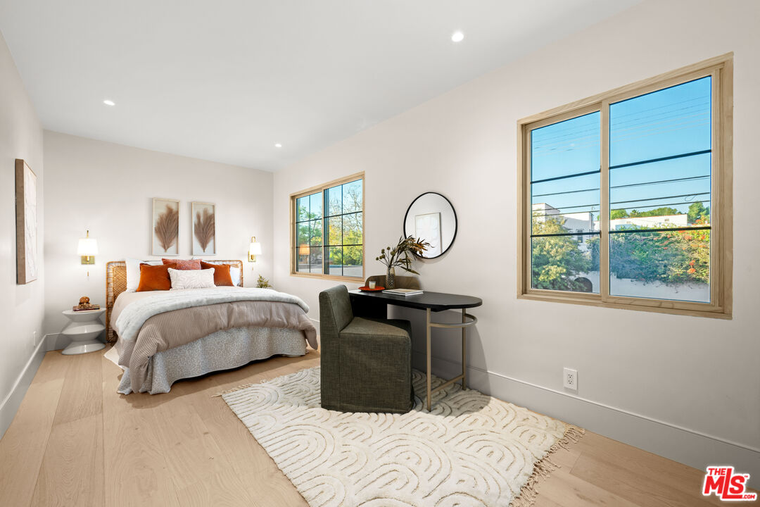 5154 West 12th Street Los Angeles, CA 90019 - Photo 6 of 14