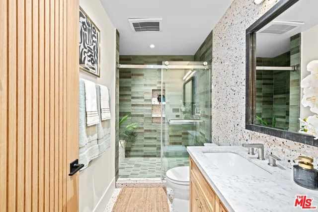 $1,799,000 | 5154 West 12th Street, Los Angeles, CA 90019