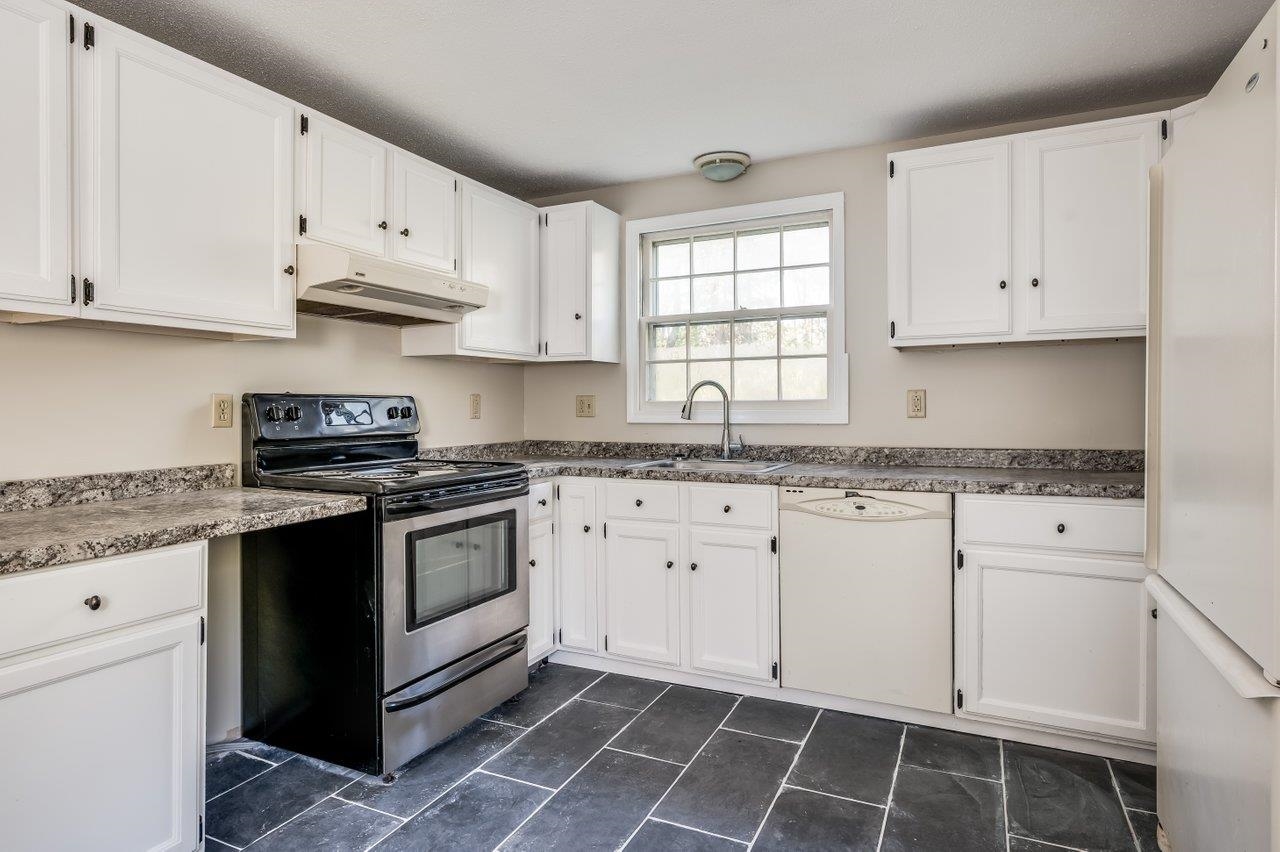 191 Mast Road Lee, NH 03861 - Photo 7 of 24