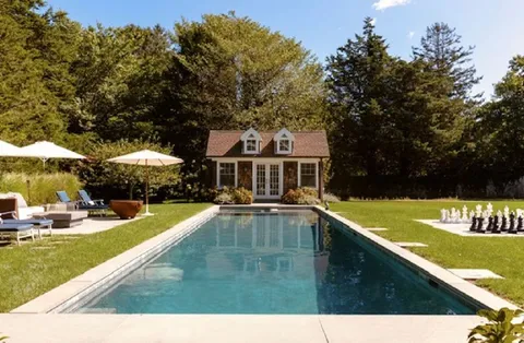 61 Skimhampton Road, East Hampton, NY 11937