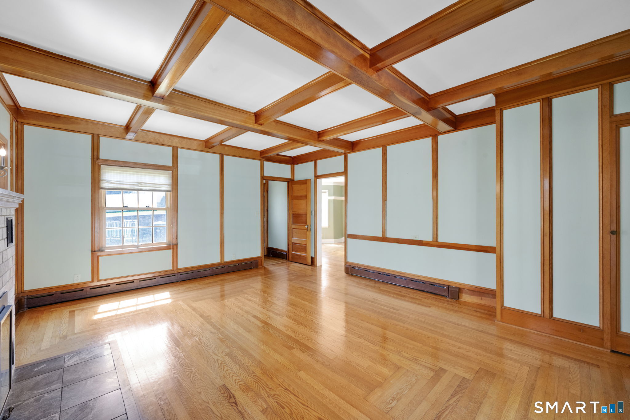 697 Woodtick Road Waterbury, CT 06705 - Photo 7 of 40
