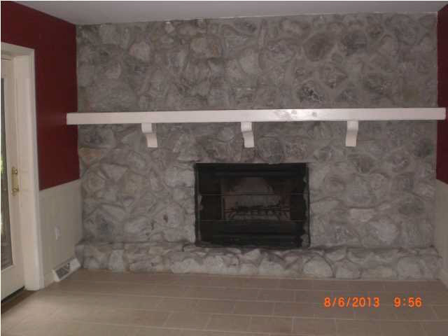 1744 Fuquay Road Newburgh, IN 47630 - Photo 10 of 11 Gallery Image 10