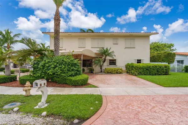 $2,650 | 12845 Southwest 49th Terrace, Unit 2, Miami, FL 33175