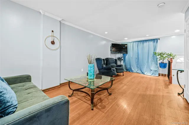 $624,999 | 59 Deirdre Court | Concord