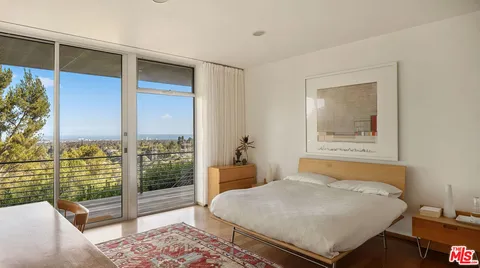 $9,980,000 | 901 Kenter Way, Los Angeles, CA 90049