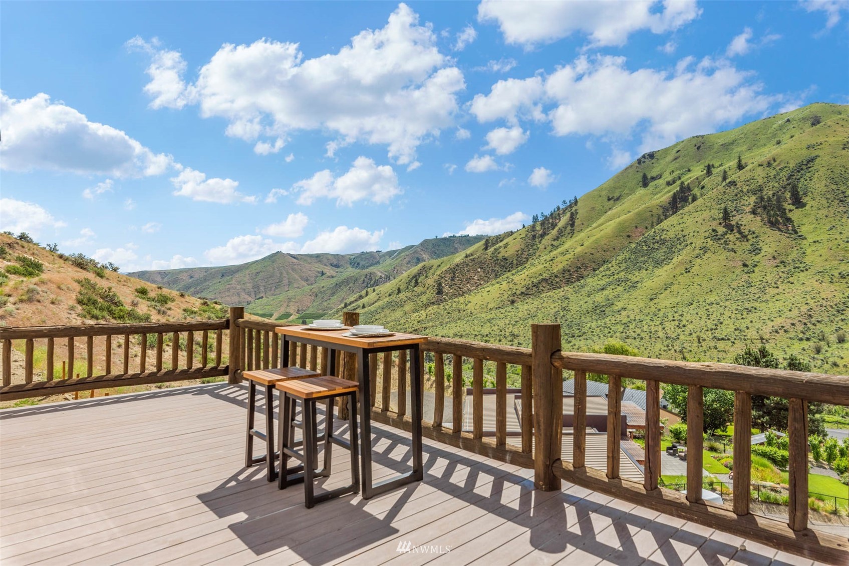 1684 Pitcher Canyon Road Wenatchee, WA 98801 - Photo 12 of 40 Gallery Image 12