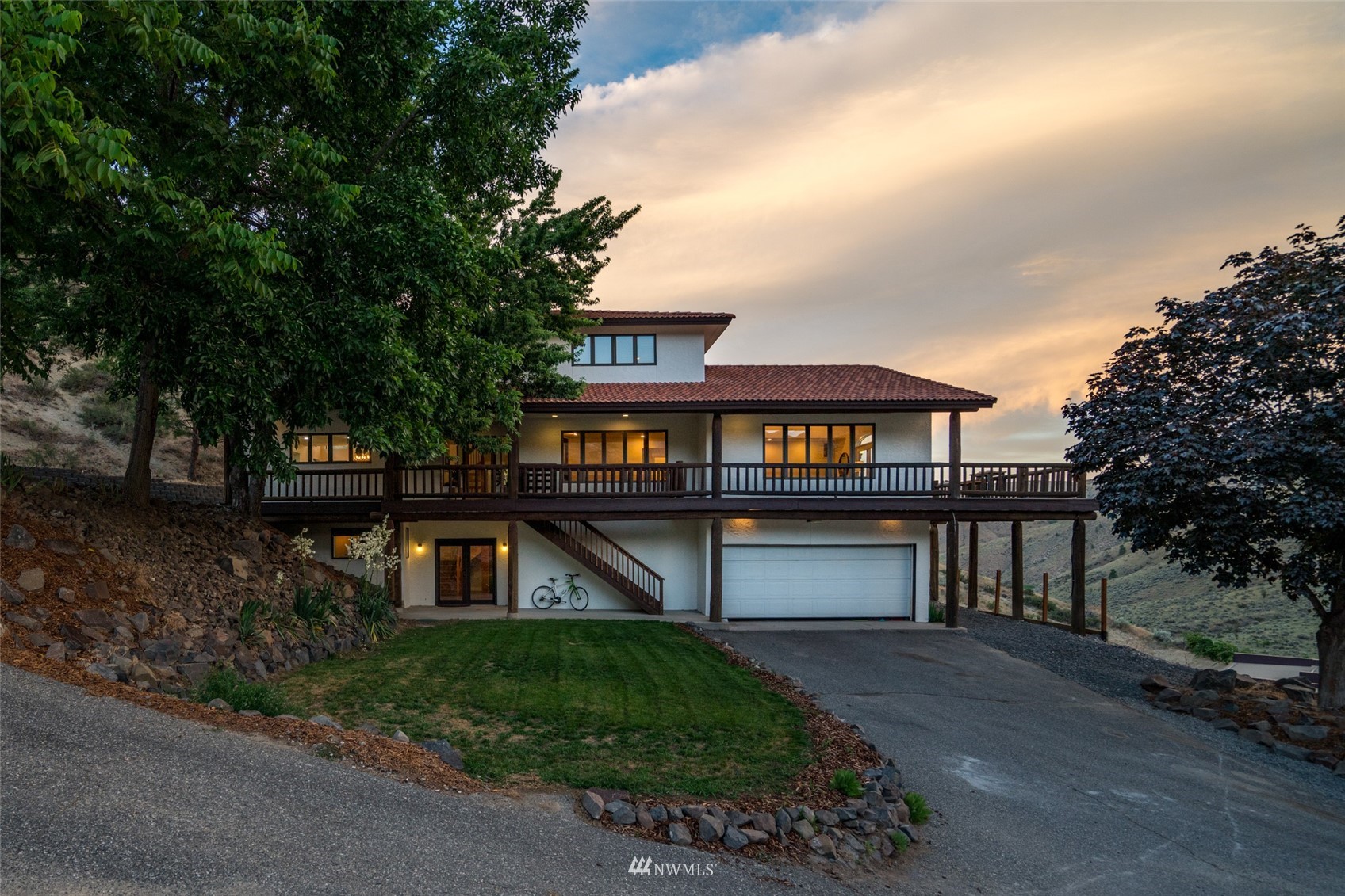 1684 Pitcher Canyon Road Wenatchee, WA 98801 - Photo 4 of 40 Gallery Image 4