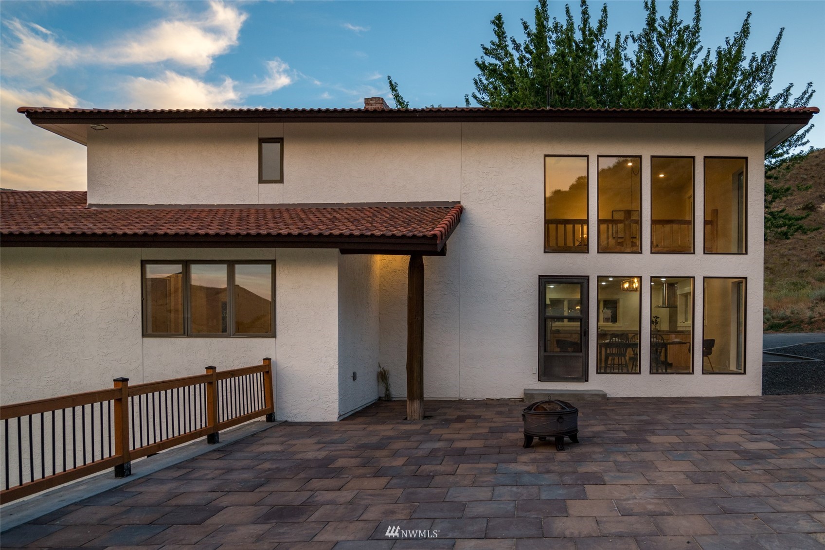 1684 Pitcher Canyon Road Wenatchee, WA 98801 - Photo 5 of 40 Gallery Image 5