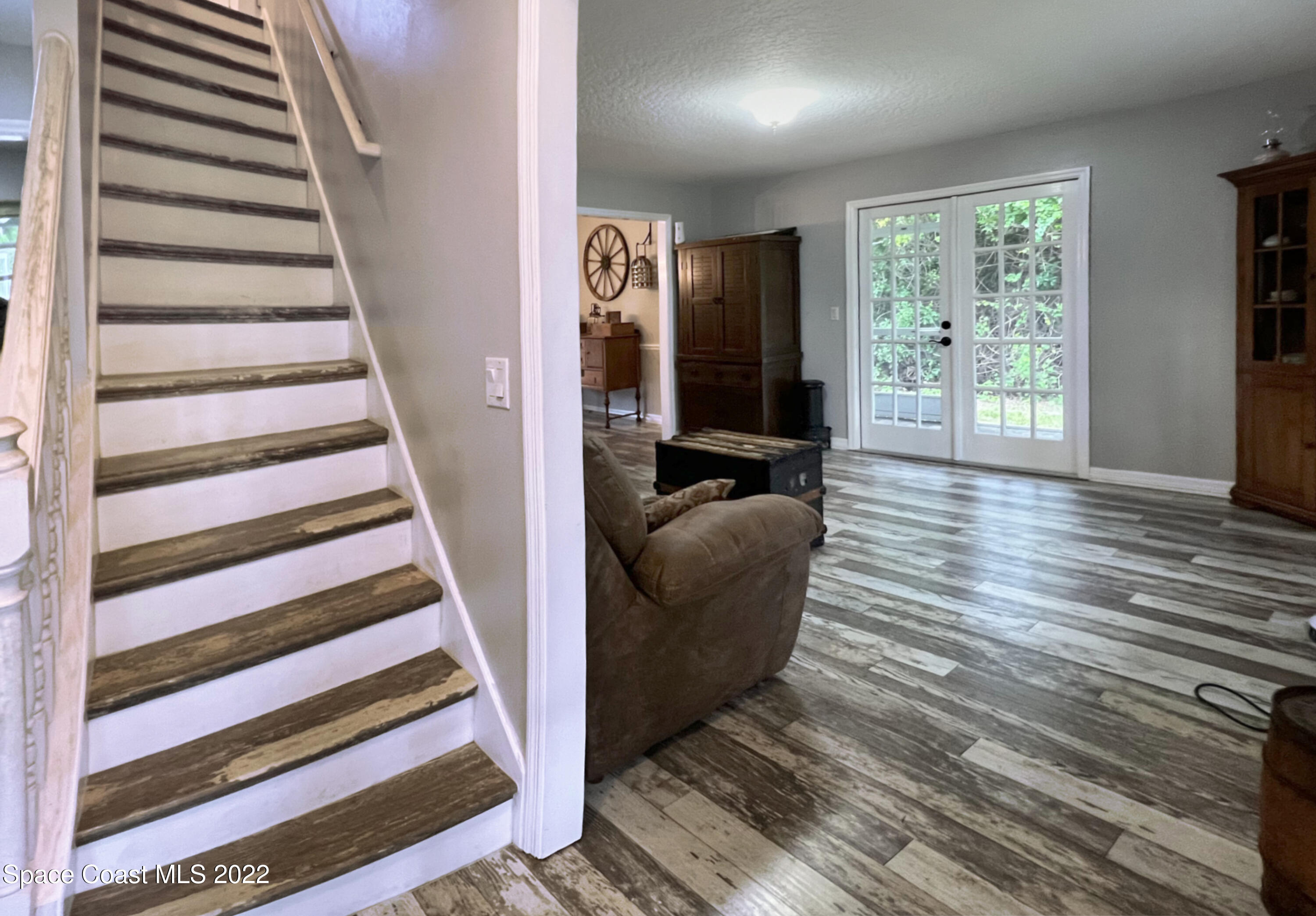 4030 Sparrow Hawk Road Melbourne, FL 32934 - Photo 14 of 46 entry way