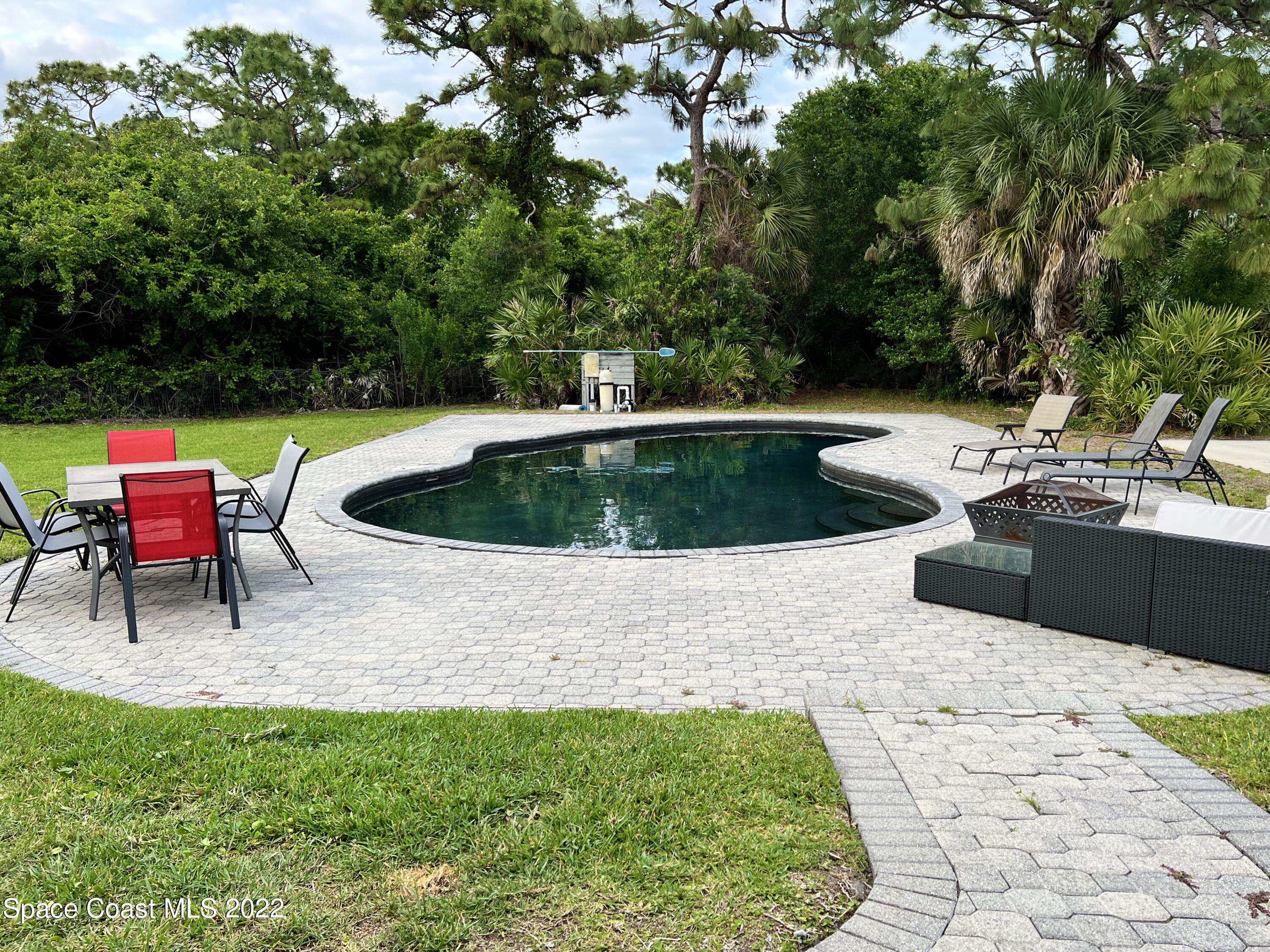 4030 Sparrow Hawk Road Melbourne, FL 32934 - Photo 7 of 46 PoolEntertainment