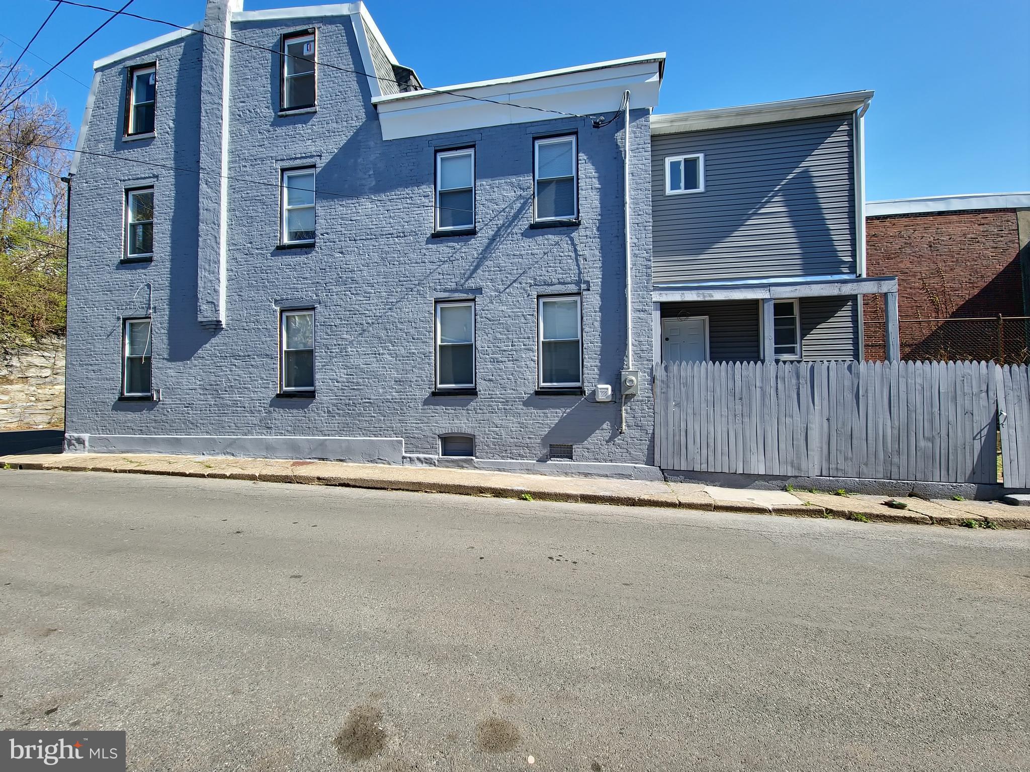 100 Neversink Street Reading, PA 19602 - Photo 2 of 19