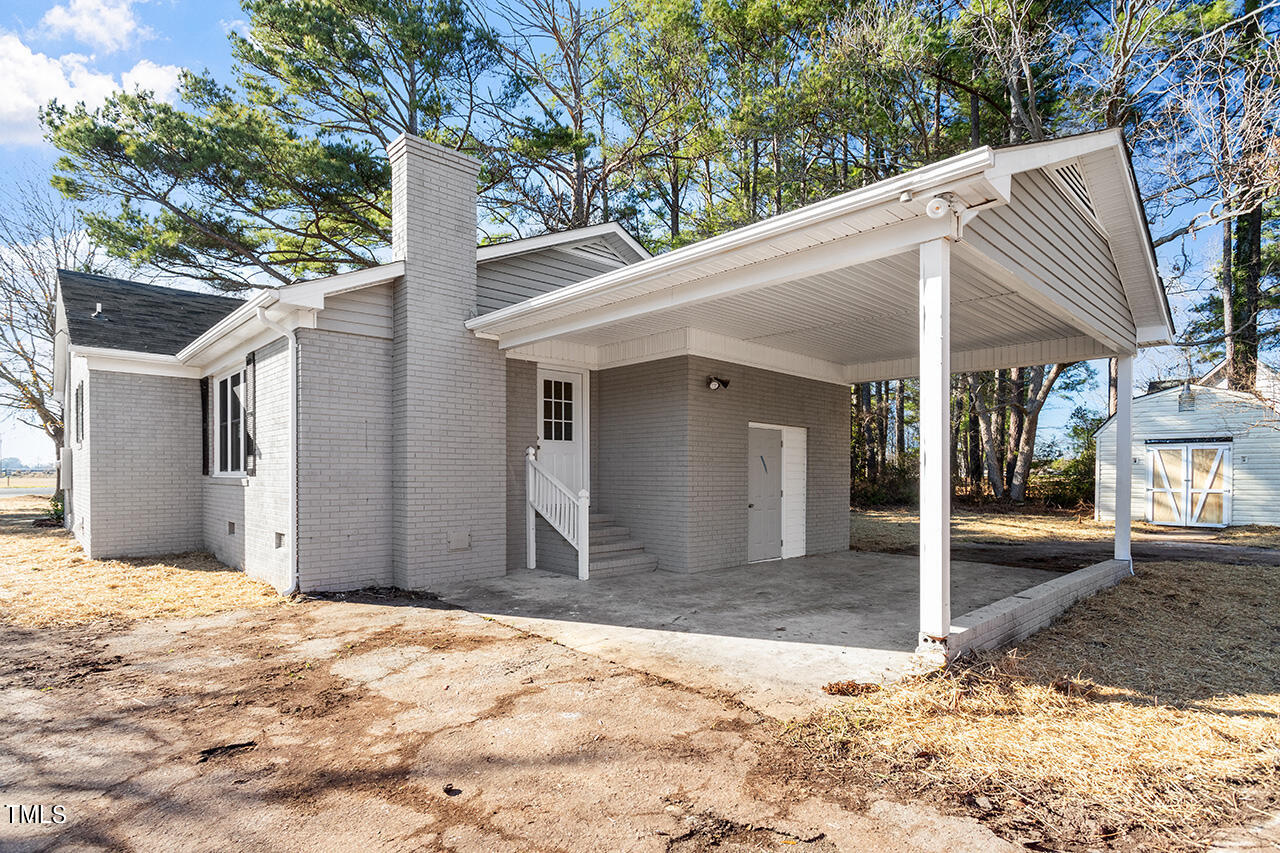 1233 Bud Hawkins Road Dunn, NC 28334 - Photo 37 of 39 1233 Bud Hawkins Rd_08