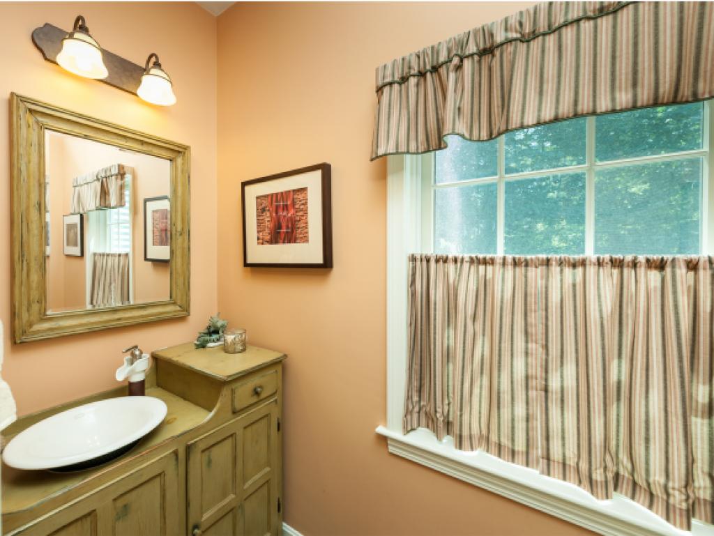248 Ridge Road York, ME 03909 - Photo 18 of 35 Gallery Image 18