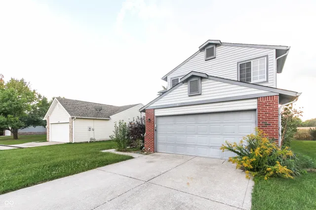 $1,995 | 164 Westridge Boulevard, Greenwood, IN 46142