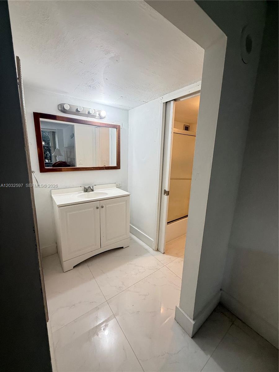 17021 North Bay Road, Unit 103 Sunny Isles Beach, FL 33160 - Photo 15 of 18