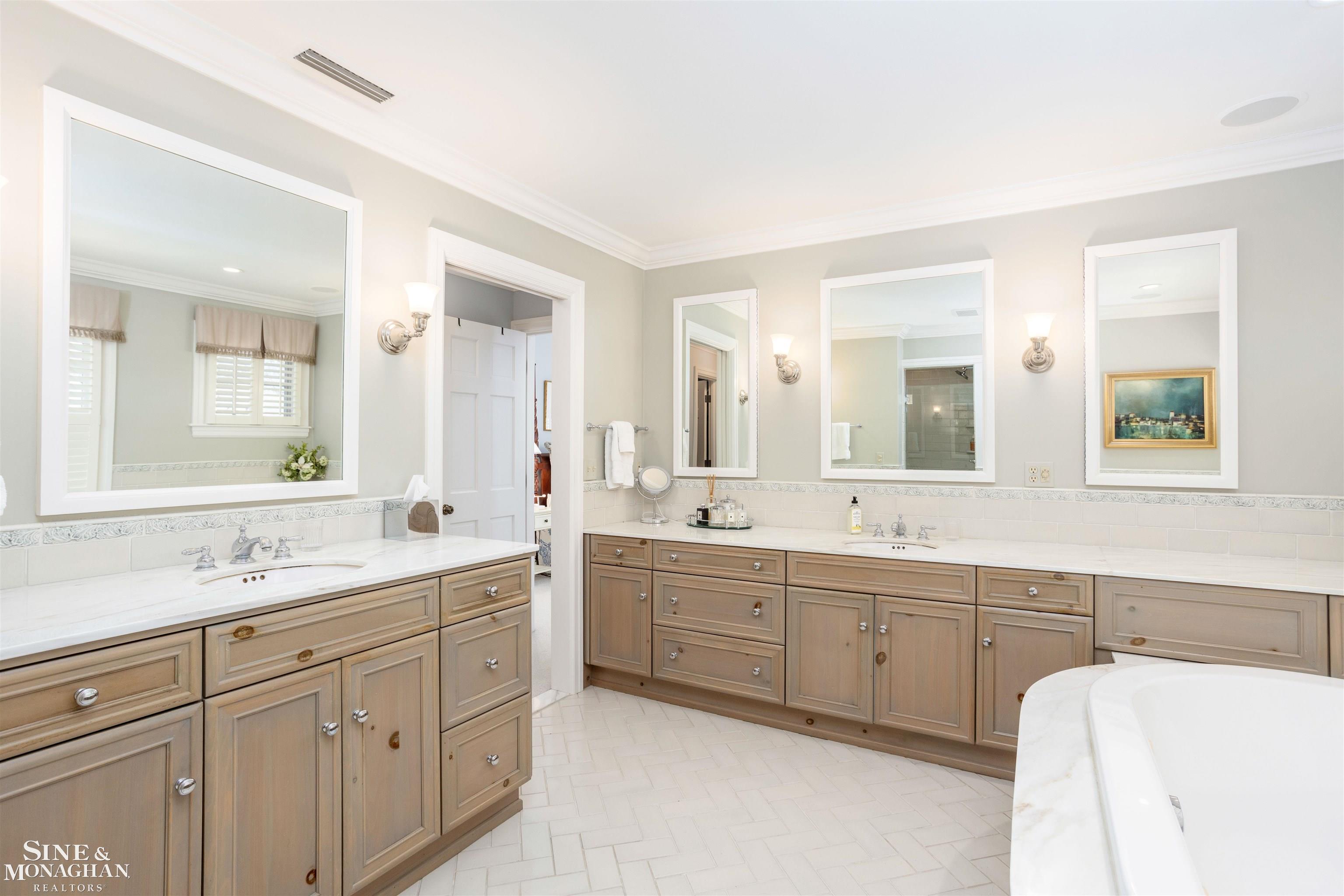 344 Washington Road Grosse Pointe, MI 48230 - Photo 40 of 74