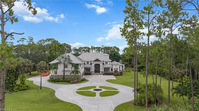 $12,900,000 | 2263 Coach House Lane, Naples, FL 34105