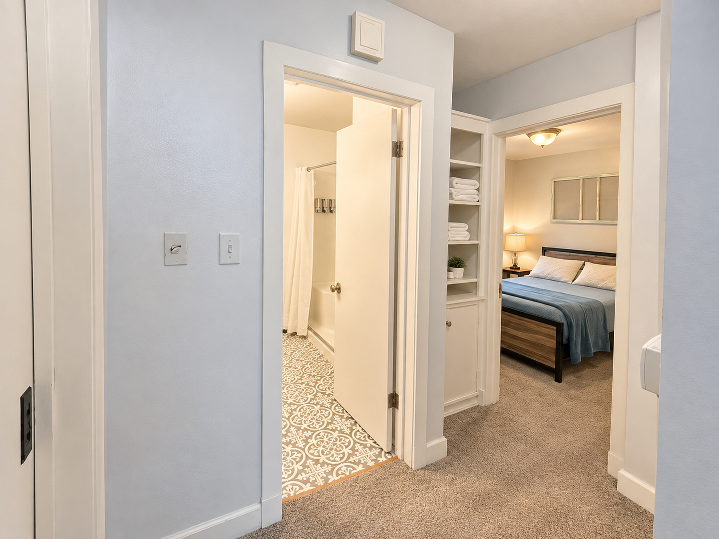1108 West Springfield Avenue Champaign, IL 61821 - Photo 19 of 26 Gallery Image 19