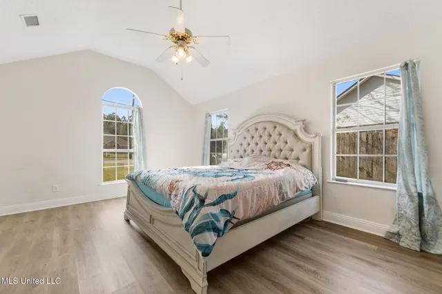 $218,000 | 6920 Pinehurst Drive, Ocean Springs, MS 39564