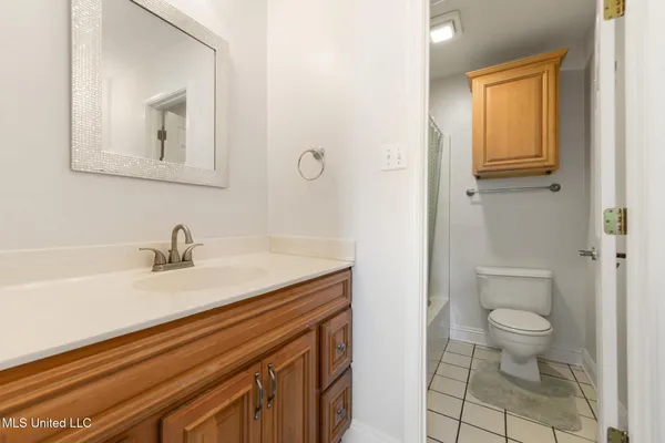 $218,000 | 6920 Pinehurst Drive, Ocean Springs, MS 39564