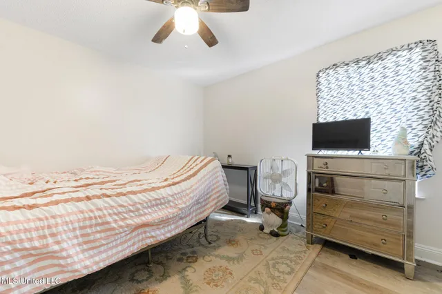 $218,000 | 6920 Pinehurst Drive, Ocean Springs, MS 39564