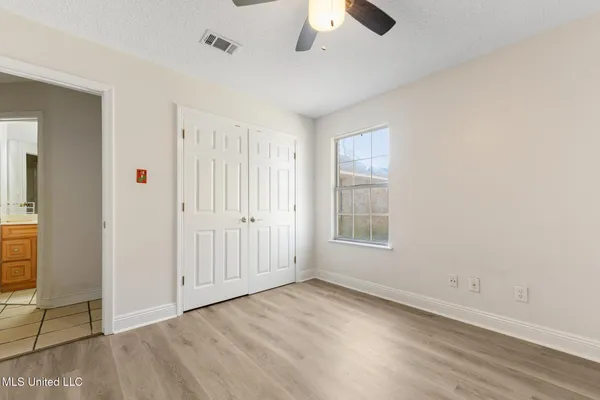 $218,000 | 6920 Pinehurst Drive, Ocean Springs, MS 39564