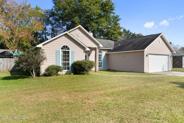 $218,000 | 6920 Pinehurst Drive, Ocean Springs, MS 39564