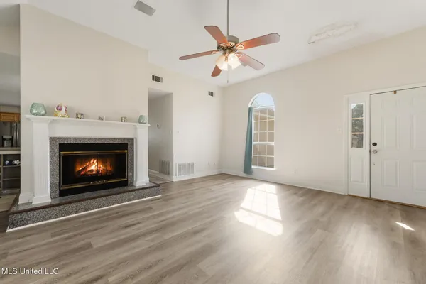 $218,000 | 6920 Pinehurst Drive, Ocean Springs, MS 39564