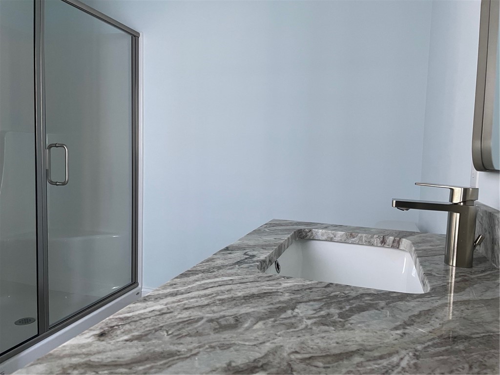 22 Leighas Lane, Unit 107 Coventry, RI 02816 - Photo 8 of 9