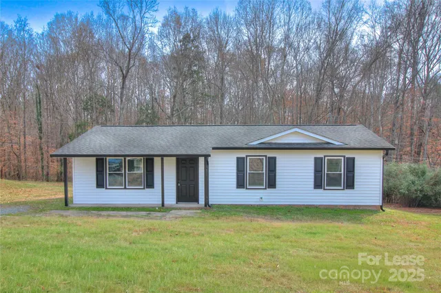 $1,750 | 1024 Sharon Drive, Waxhaw, NC 28173