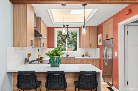 $1,195,000 | 14 Aztec Street, San Francisco, CA 94110
