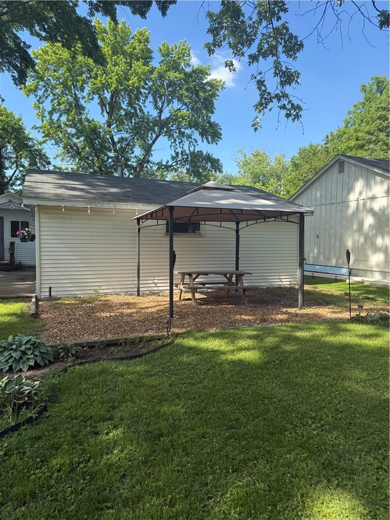 1529 West Ravina Park Road Decatur, IL 62526 - Photo 8 of 27
