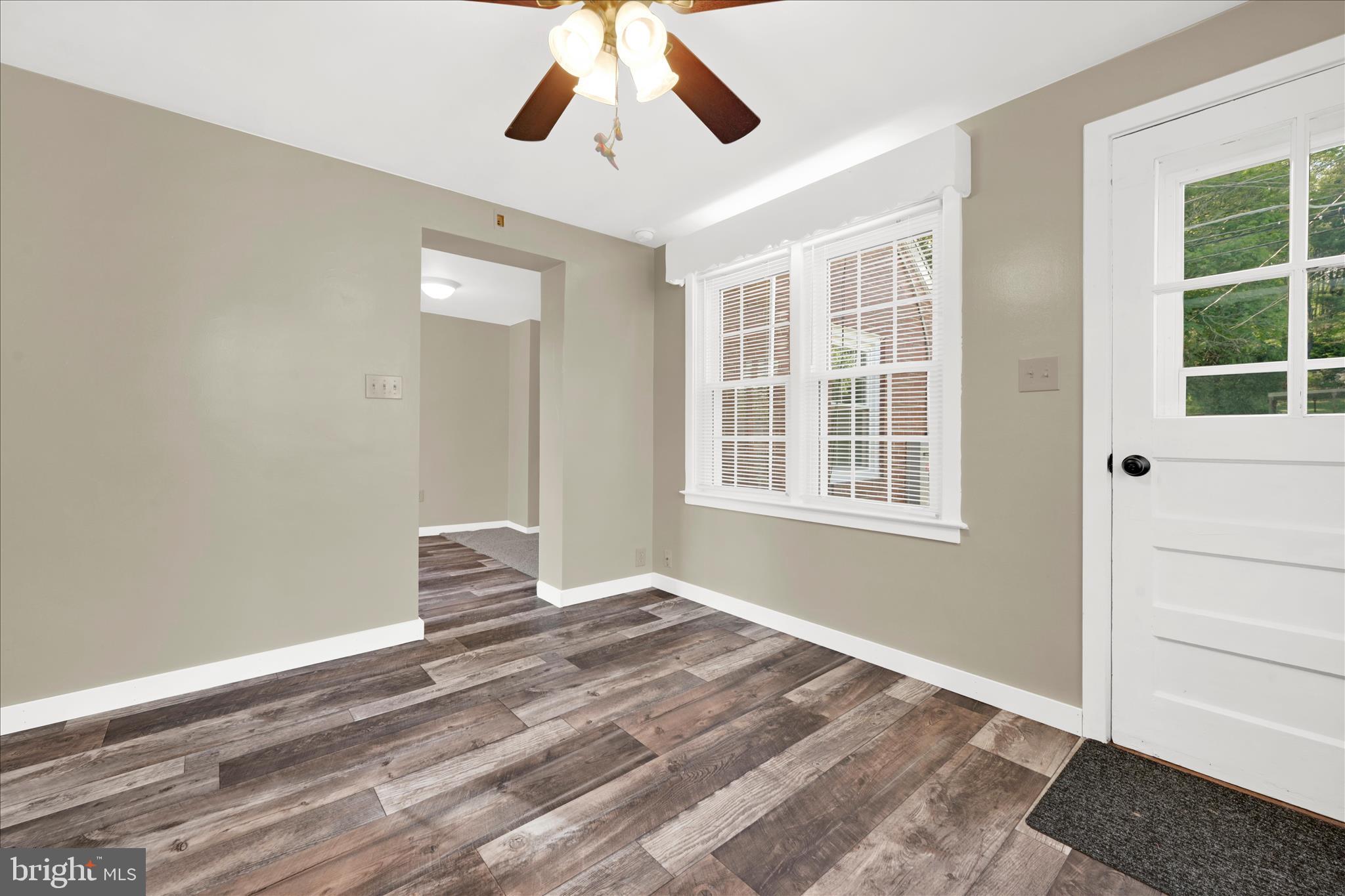 280 Bowmansville Road Mohnton, PA 19540 - Photo 6 of 33 Dining Area