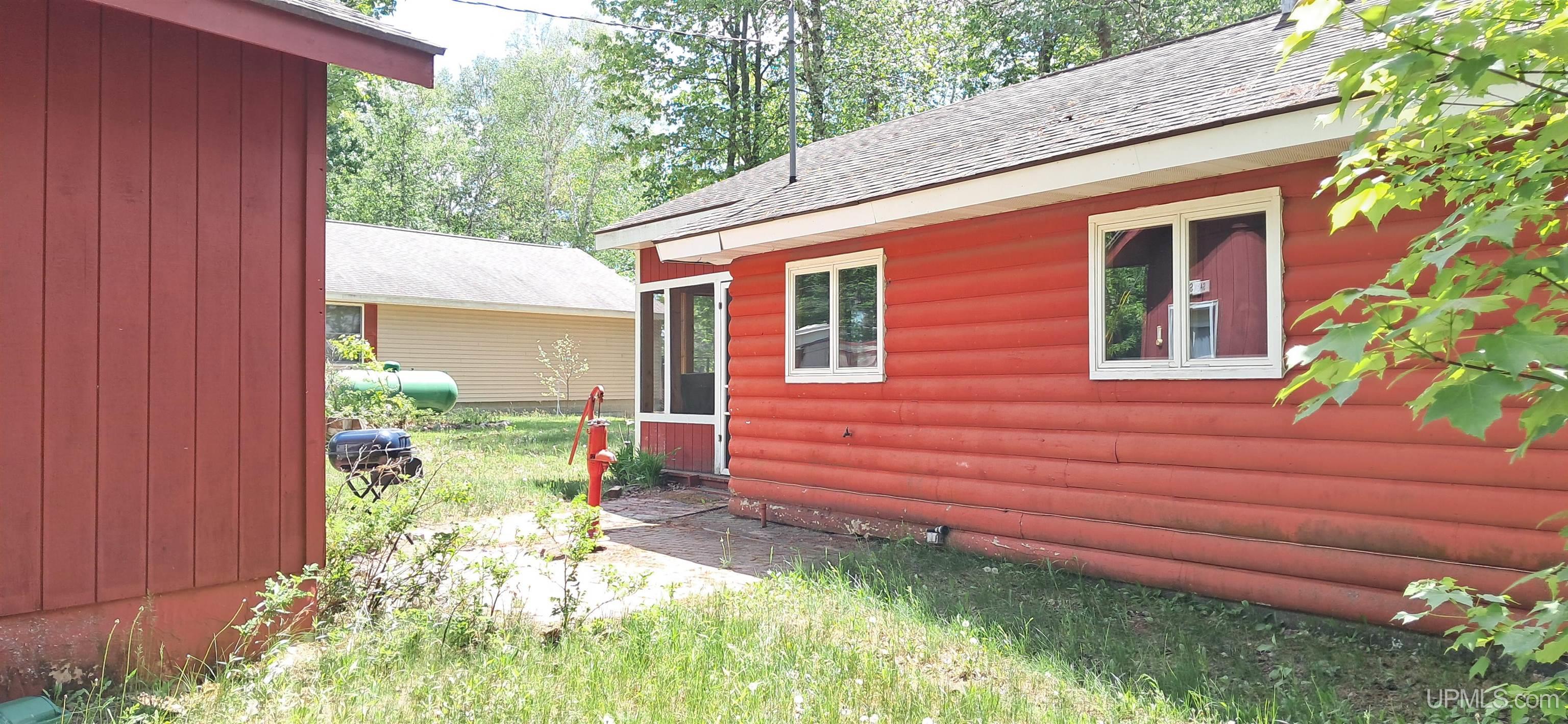 1200 North Shore Road Gwinn, MI 49841 - Photo 8 of 39