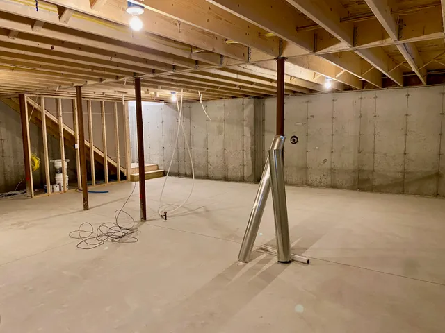 $599,900 | 47 Woodbrey Lane, Standish, ME 04084