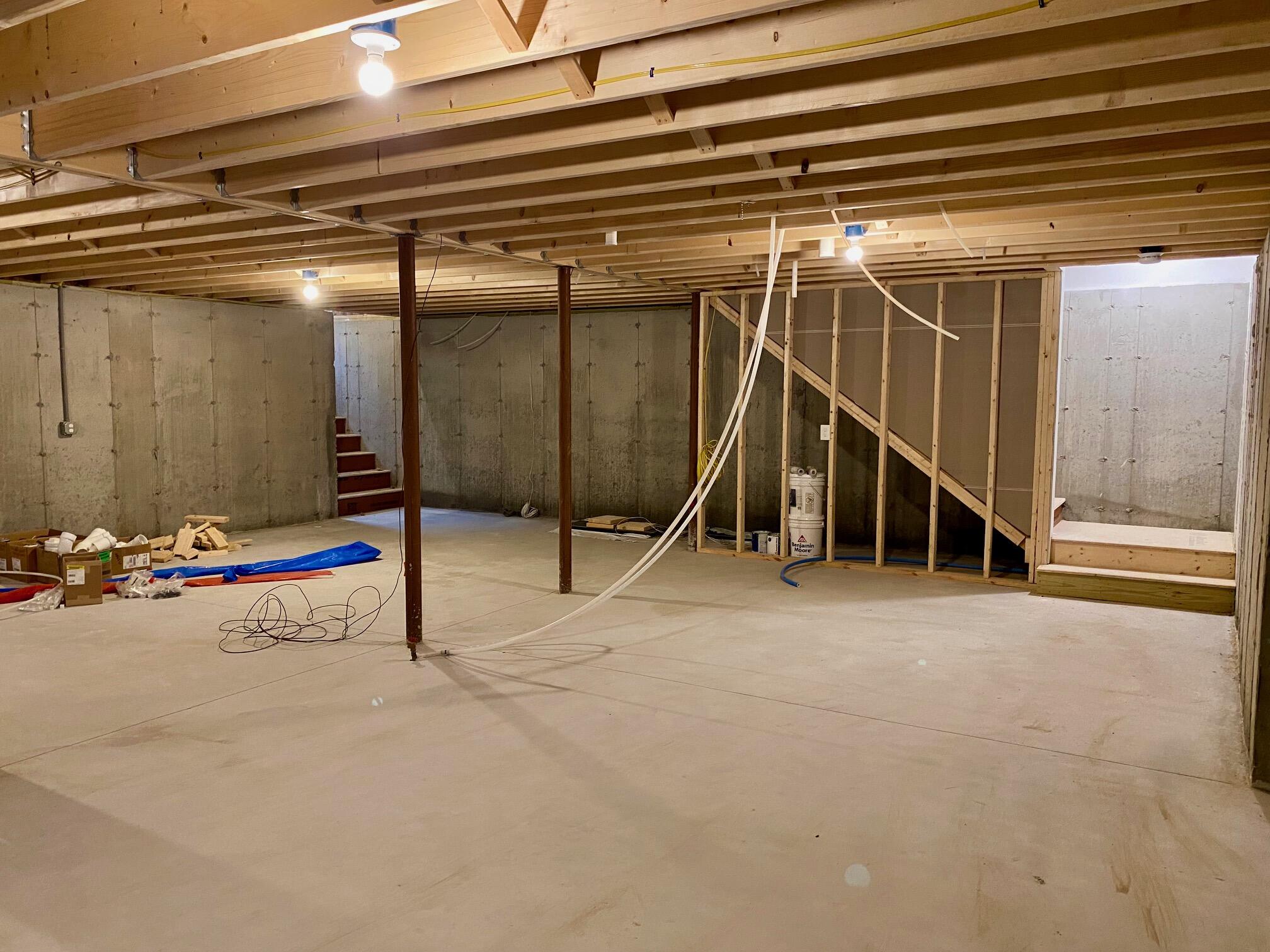 47 Woodbrey Lane Standish, ME 04084 - Photo 7 of 14 IMG_1901