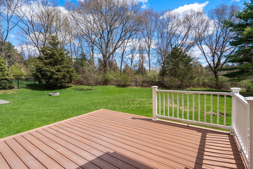 41 York Road Wayland, MA 01778 - Photo 31 of 33 Gallery Image 31